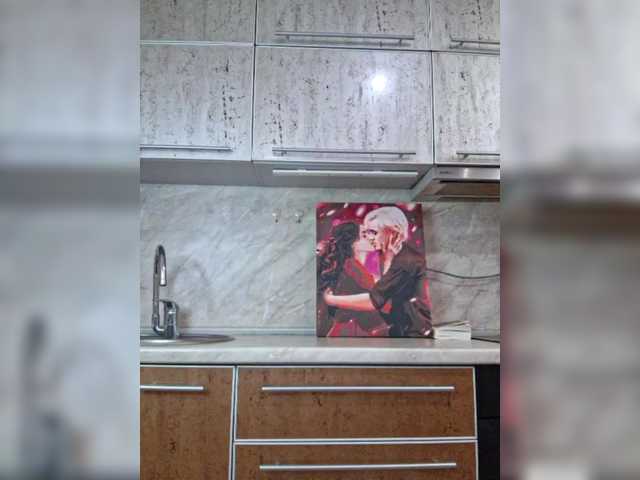 Entrez le videochat erotique avec le
modèle Black_pink Black_pink