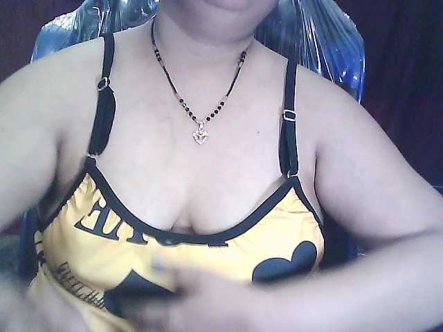 sexycharu webcam