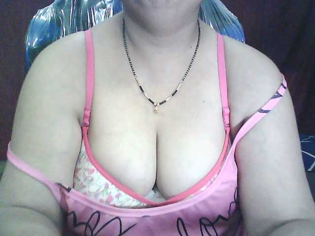 sexycharu webcam