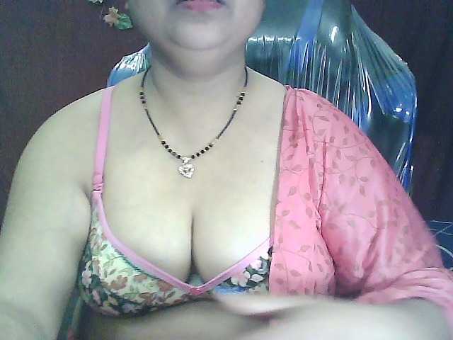 sexycharu webcam