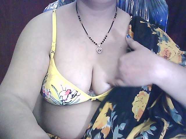 sexycharu webcam