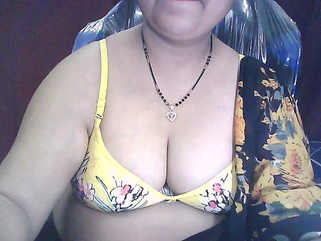 sexycharu webcam