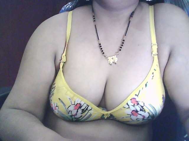 sexycharu webcam