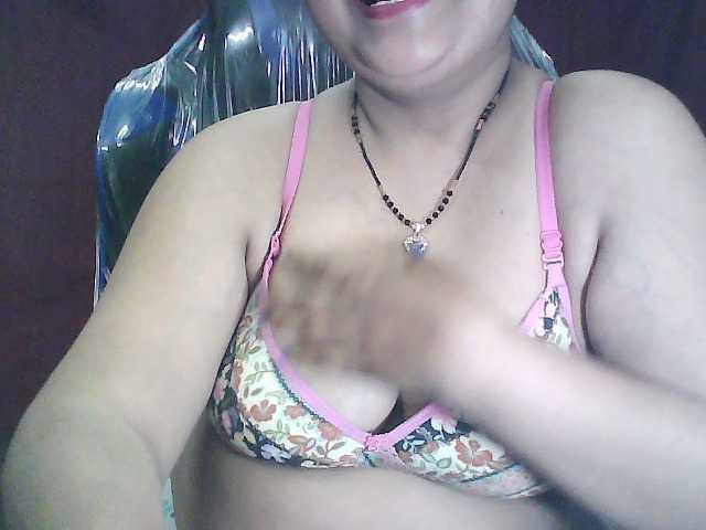 sexycharu webcam