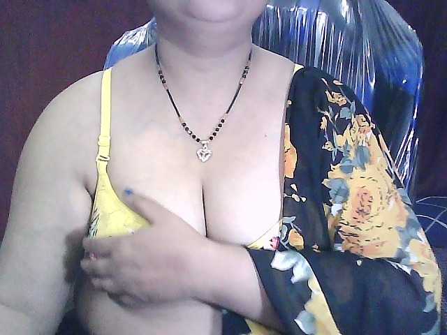 sexycharu webcam