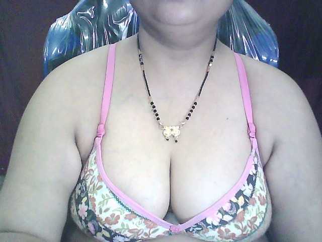 sexycharu webcam
