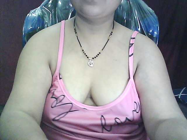 sexycharu webcam
