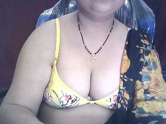 sexycharu webcam
