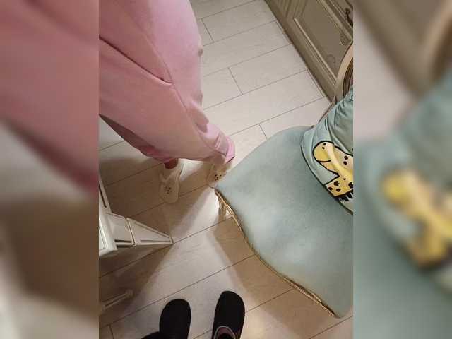 Entrez le videochat erotique avec le
modèle QRYNAMI QRYNAMI