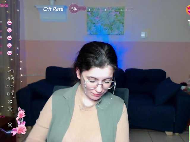 AminaBeatris13 webcam