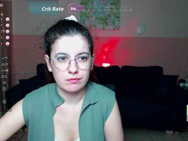 AminaBeatris13 webcam