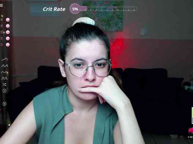 AminaBeatris13 webcam