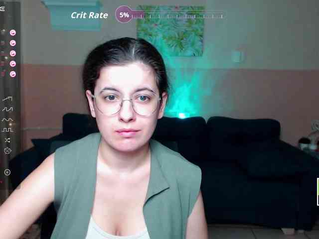 AminaBeatris13 webcam