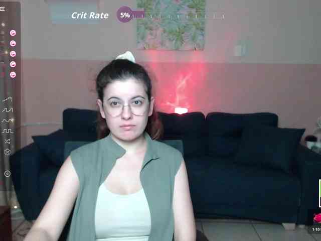 AminaBeatris13 webcam