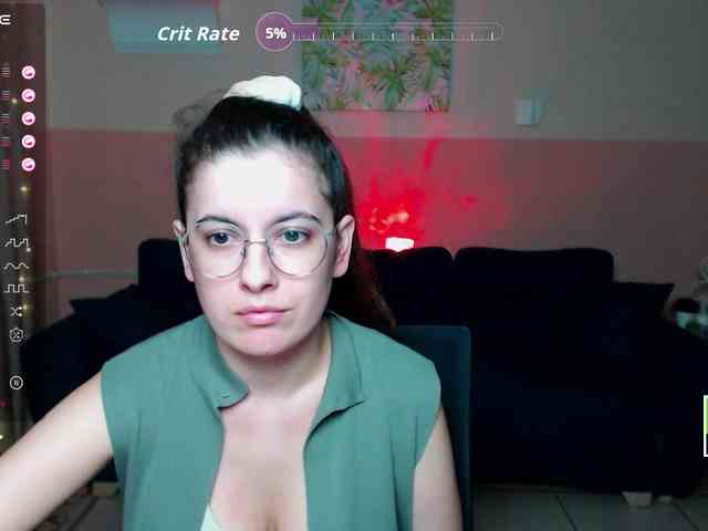 AminaBeatris13 webcam