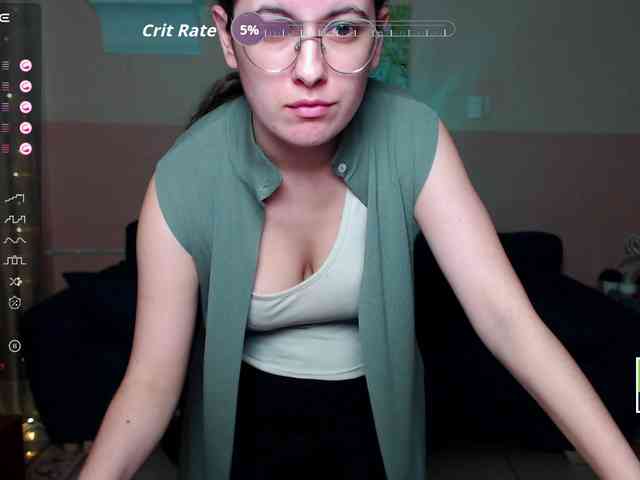 AminaBeatris13 webcam