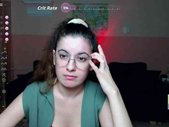 AminaBeatris13 webcam