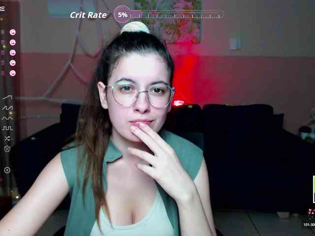 AminaBeatris13 webcam