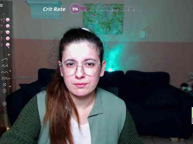 AminaBeatris13 webcam