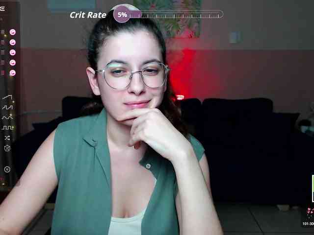 AminaBeatris13 webcam