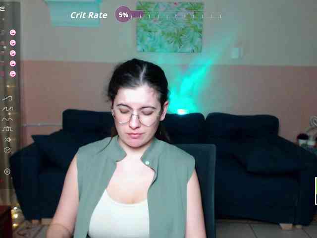 AminaBeatris13 webcam