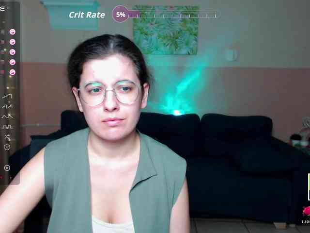 AminaBeatris13 webcam
