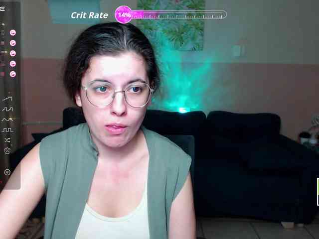 AminaBeatris13 webcam
