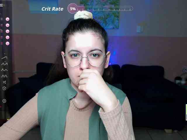 AminaBeatris13 webcam