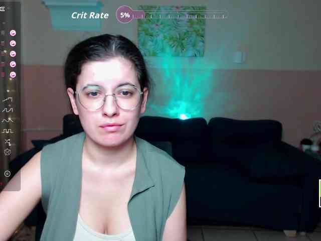 AminaBeatris13 webcam