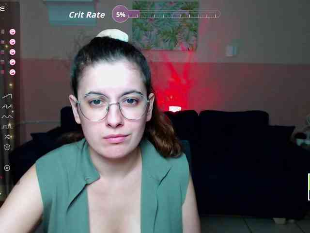 AminaBeatris13 webcam