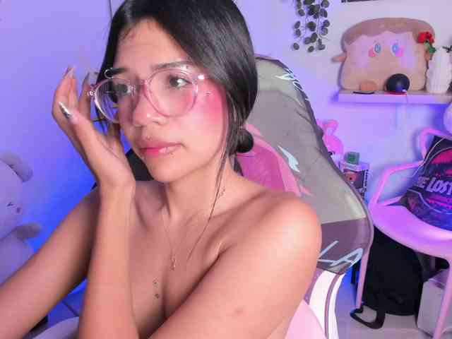 cute-stephuwu webcam
