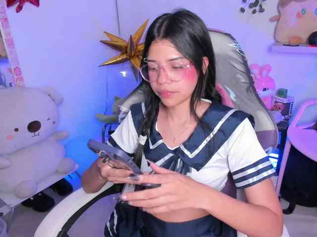 cute-stephuwu webcam