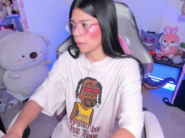 cute-stephuwu webcam