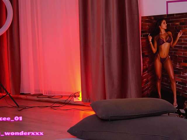 Gratis Live Sexcam mit VanesaSimon VanesaSimon