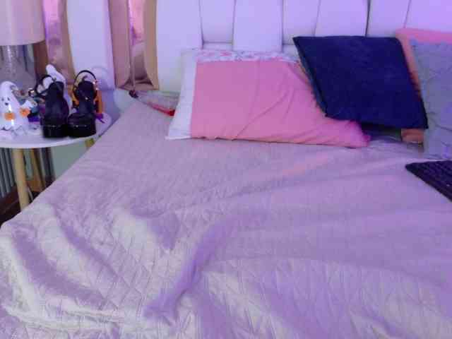 valkiriamoore webcam