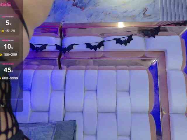 valkiriamoore webcam