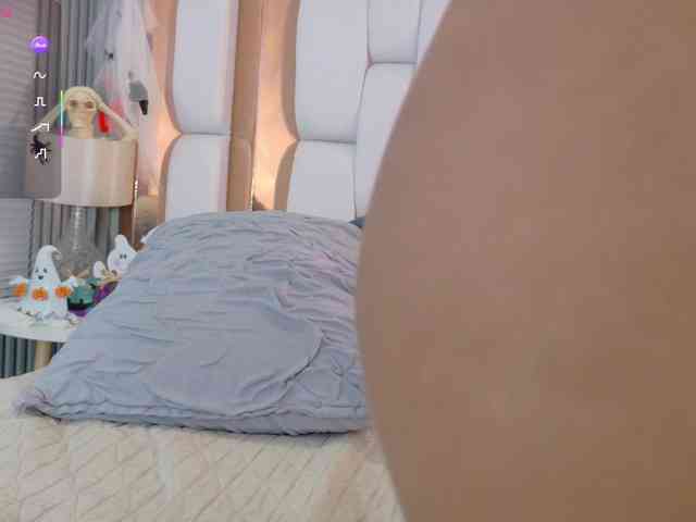 valkiriamoore webcam