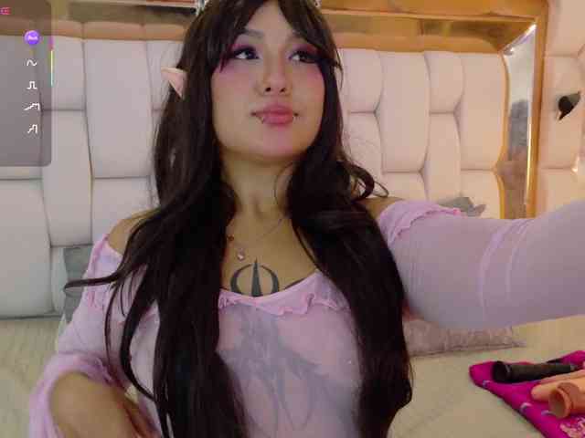 valkiriamoore webcam