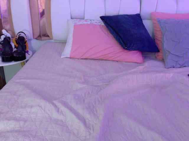 valkiriamoore webcam