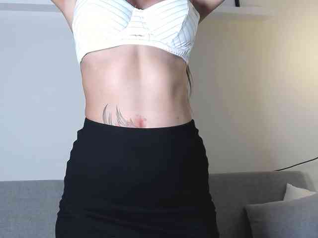 MiriamFoxx webcam
