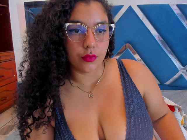 tiffanymiller1 webcam