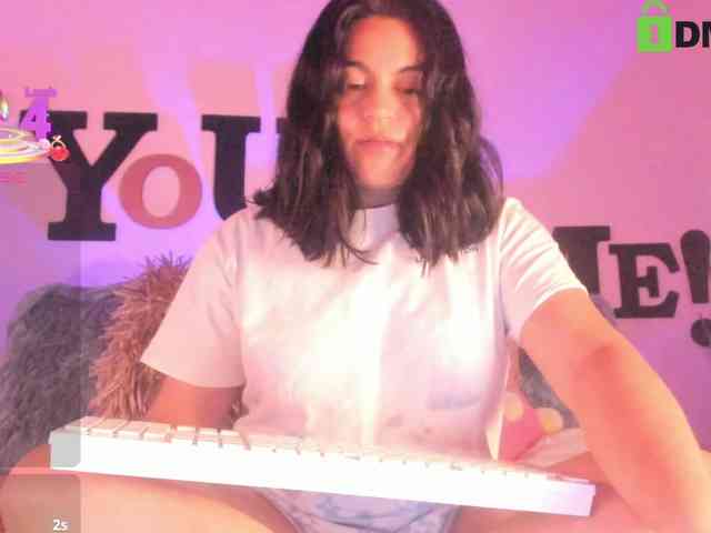 AbbySaphir webcam
