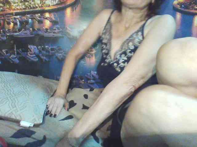 LeilaValentine webcam