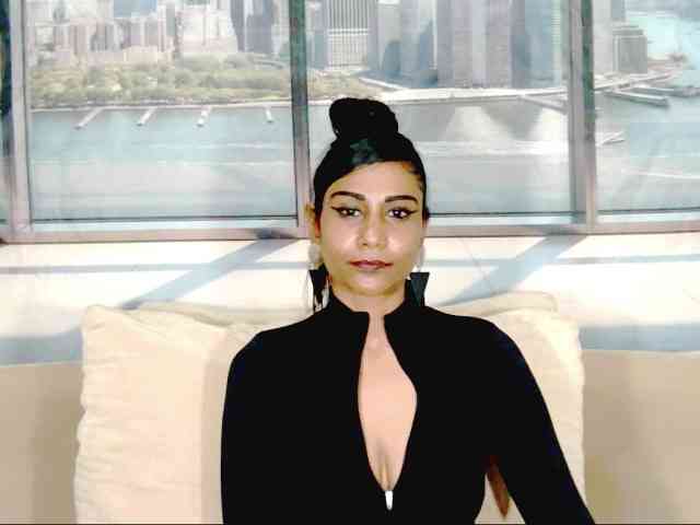 ErroticStarr webcam