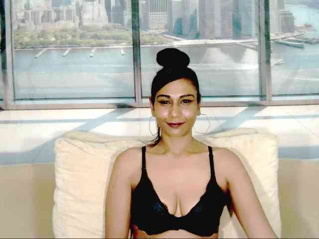 ErroticStarr webcam