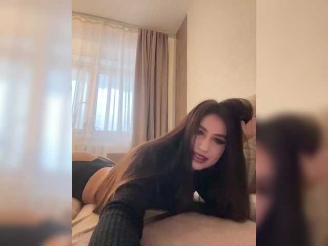 Entra en el chat con el modelo -ALLINA- -ALLINA-