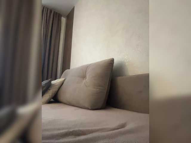 Entra en el chat con el modelo -ALLINA- -ALLINA-