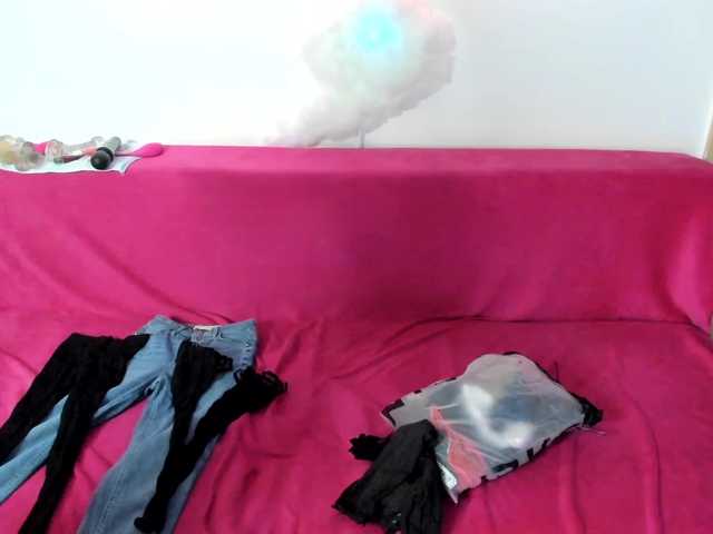 SusySassy webcam