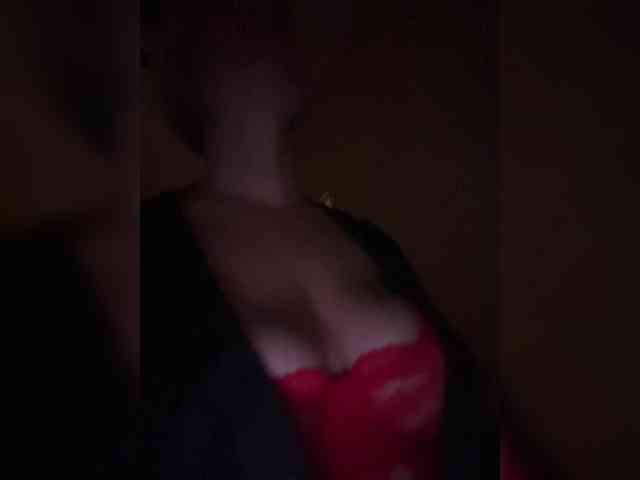 AlisaBlackFox webcam