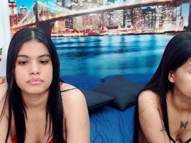 KendraAndMishel webcam